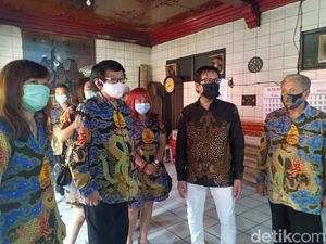Sekjen Kemenag RI Datangi Kelenteng Kwan Sing Bio Tuban Ajak Umat Bersatu