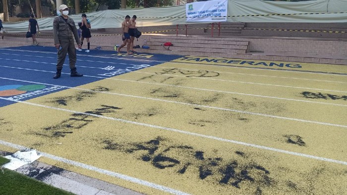 Vandalisme Jogging Track Alun-alun Tangerang Vandalisme Jogging Track Alun-alun Tangerang