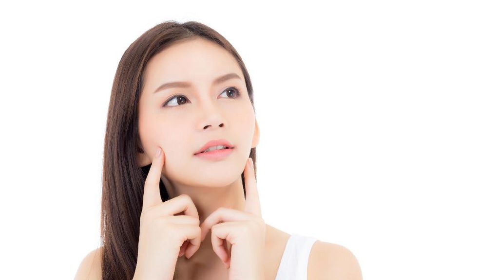 Rekomendasi 5 Sunscreen yang Cocok untuk Dipakai Ulang Setelah Makeup