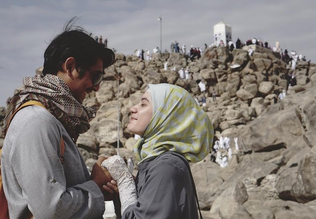 Arya Saloka dan Putri Anne menikah pada 6 Agustus 2017. Belakangan rumah tangganya memang banyak diterpa gosip miring. Anne dan Arya juga sudah jarang terlihat bersama. Foto: Instagram @arya.saloka
