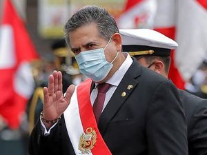 Video Presiden Peru Mengundurkan Diri Usai Demo Besar-besaran