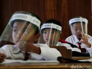 Sekolah Tatap Muka Mulai Januari 2021, Siapa Boleh Tentukan?
