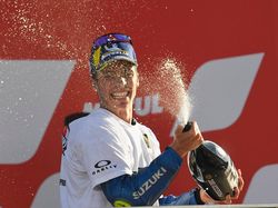 Juara Dunia Sudah, Joan Mir Tinggal Buru Triple Crown