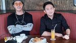 Kiki The Potters Hobi Banget Nongkrong Sambil Minum Kopi