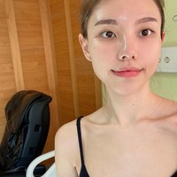 Ketika aku di masa istirahat (dari diet), aku tidak makan berlebihan. Aku coba makan dengan jumlah yang tepat. Saat aku setop turun berat badan, aku minum susu kedelai, blueberry, dan Muesli. Aku makan makan siang yang sederhana dan makan salad untuk malam, ujarnya. Foto: Instagram @play4justina