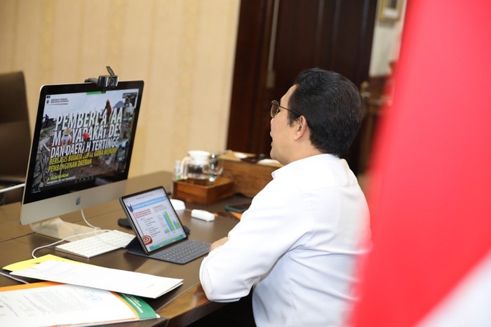 Mendes PDTT Abdul Halim Iskandar