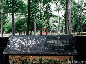 Warga Keberatan Proyek Bakar-bakar Sampah Dibangun di Taman Tebet