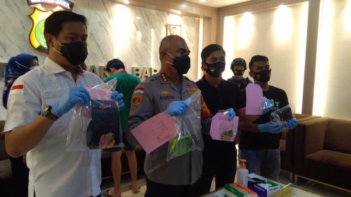 Pacar Syaima Salsabila Juga Ikut Ditangkap karena Ganja