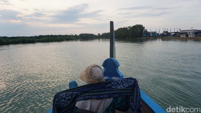 Pantai Glagah Wangi di Demak