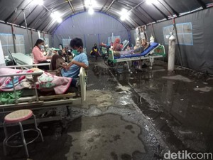 Isolasi Full! RSUD Kardinah Tegal Sampai Buka Tenda untuk Screening