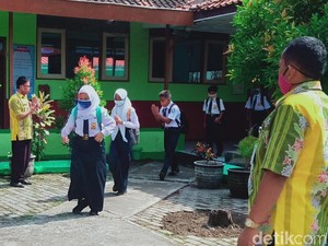 Serentak, 51 SMPN di Klaten Gelar Penilaian Akhir Semester Tatap Muka