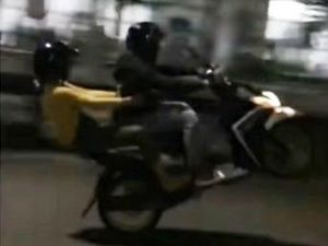 Pemotor Ugal-ugalan Freestyle di Jalanan Makassar Ini Diburu Polisi