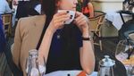 10 Pose Cantik Yoona SNSD Saat Ngopi dan Bikin Kue
