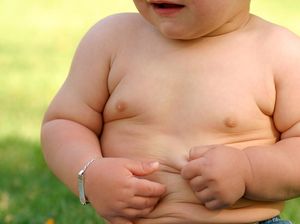 5 Mitos Ibu Hamil, Salah Satunya Makan Nanas Bisa Keguguran