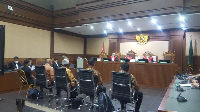 Abdul Basir Rifai (pojok kiri) jadi saksi di sidang Tommy Sumardi, Pengadilan Tipikot Jakarta, Selasa (17/11/2020).