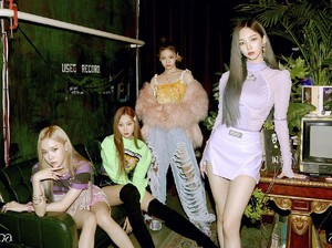 aespa Black Mamba Jadi MV Debut K-Pop Tercepat Raih 100 Juta Penonton