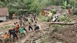Longsor Timpa Rumah Warga di Banyumas