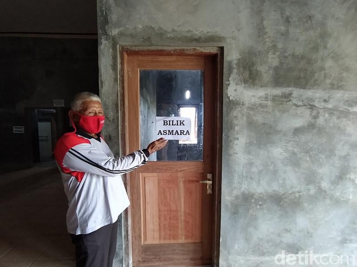 Bilik Asmara di Tempat evakuasi akhir (TEA) Deyangan, Kecamatan Mertoyudan, Kabupaten Magelang, Selasa (17/11/2020).