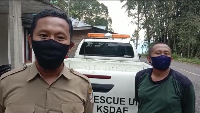 BKSDA Agam memasang perangkap untuk menangkap beruang madu yang beberapa kali muncul di Kelok 44 dan resahkan warga (dok Istimewa)