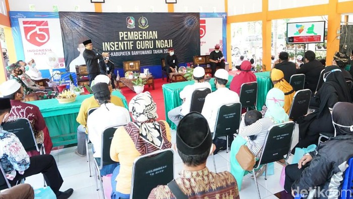 bupati anas