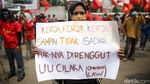 Buruh Tolak UU Cipta Kerja Kembali Demo DPR