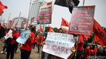 Buruh Tolak UU Cipta Kerja Kembali Demo DPR