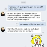 Hati-hati nih, cewek kalau sudah cemburu jiwa anarkisnya mendadak keluar. Nggak mau kan sampai beneran ditenggelamkan ke sungai? Foto: Twitter.com/@txtdariygcemburu