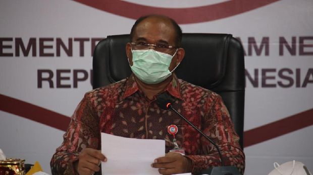 Direktur Jenderal Bina Administrasi Kewilayahan Kementerian Dalam Negeri Safrizal ZA Direktur Jenderal Bina Administrasi Kewilayahan Kementerian Dalam Negeri Safrizal ZA