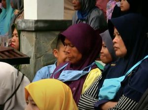 Kerumunan Abai Prokes di Acara yang Dihadiri Wagub Jabar