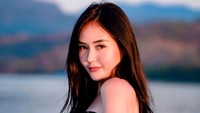 Dia kini diikuti lebih dari 1,4 juta followers di Instagram.(Foto: dok. Instagram @sarahgibson21) 