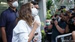 Gisella Anastasia Teriak saat Bertemu Awak Media