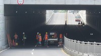 PPK 1.4 Satker PJN DI Yogyakarta, Julian Situmorang, menjelaskan penutupan underpass Kentungan dilakukan pada 17-19 November 2020. Bagian yang ditutup hanya ruas jalan sisi utara.  