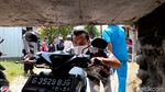 Ini Dia Terowongan Viral yang Bikin Pemotor Nunduk hingga Rebahan