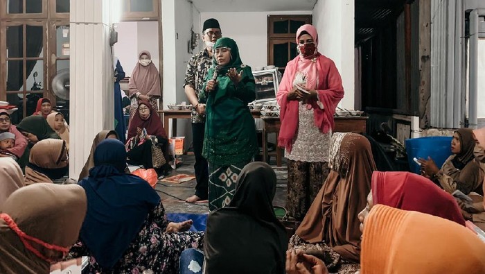 kelana aprilianto-dwi astutik
