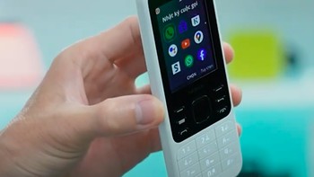 Dengan pilihan warna Ligh Charcoal, White dan Cyan Green, harga Nokia 6300 4G adalah USD 58. Foto: YouTube