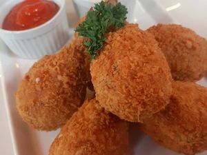 Masak Masak : Paha Ayam Goreng Isi Keju Lumer yang Mantul