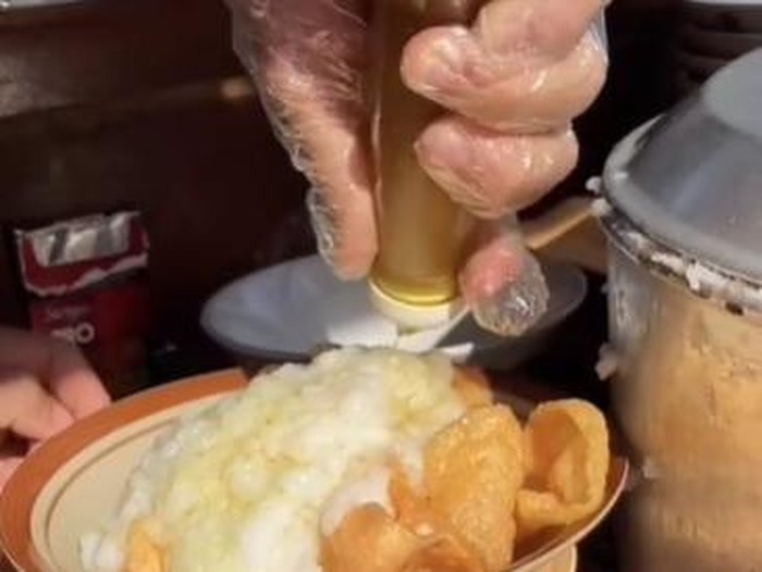 sekte bubur Sekte Bubur : kerupuk duluan baru bubur