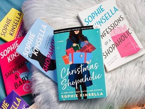 Dikenal Lewat Shopaholic, Sophie Kinsella Pernah Bikin Ending Sedih Nggak Ya?