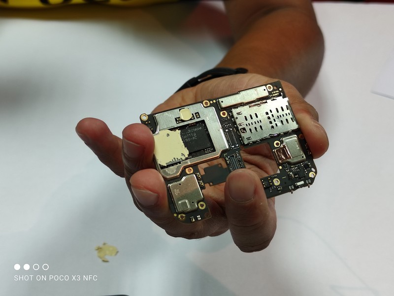 Teardown Poco X3 NFC