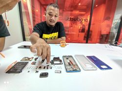 Mengintip Jeroan Poco X3 NFC