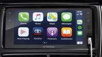 Sementara untuk aspek infotainment, Toyota Vios facelift juga dibekali panel layar sentuh 7 inci, dengan fitur konektivitas  Android Auto & Apple CarPlay. Foto: Dok. Toyota