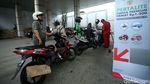 Pemotor di SPBU Tanah Abang Antre Demi Pertalite Seharga Premium