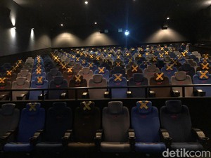 Layar Bioskop di DKI Sudah Terkembang, Begini Suasananya
