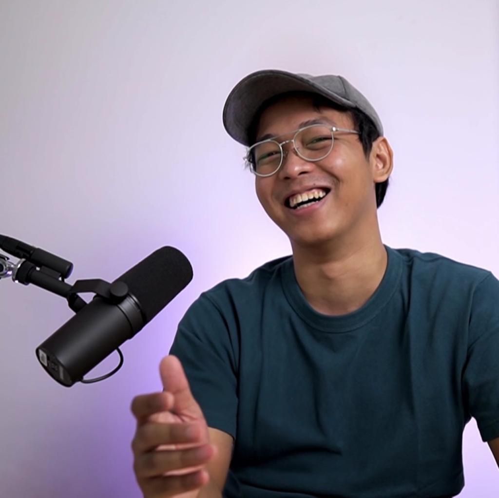 Content Creator, Wisnu Kumoro mengungkapkan kemudahan dalam berbelanja online dengan berbagai inovasi digital yang dihadirkan pada aplikasi Android Tokopedia. Ke depannya, Tokopedia diharapkan dapat terus menghadirkan inovasi digital untuk mempermudah masyarakat memenuhi kebutuhan sehari-hari.