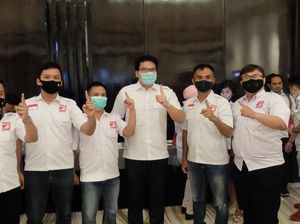 Menangkan Eri-Armuji, Relawan PSI Door to Door ke 50.000 Rumah Warga
