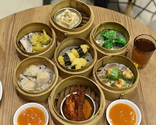 Kuliner Enak di Stasiun Pondok Cina Depok