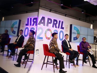 Komitmen April Kurangi Emisi Karbon di 2030