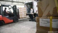 Kertas surat suara dengan total sebanyak 1.264.051 lembar itu terdiri dari 632 kardus yang nantinya akan didistribusikan di setiap Kecamatan dan Kelurahan Kota Depok.  