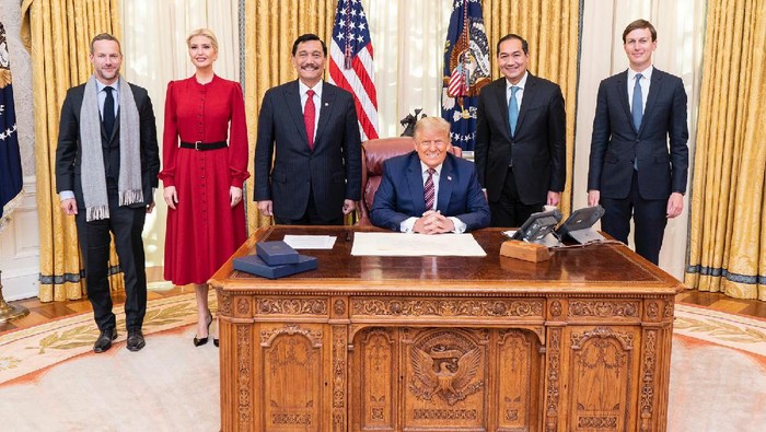 Luhut Bertemu Donald Trump