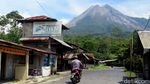 Menengok Aktivitas Gunung Merapi yang Berstatus Siaga